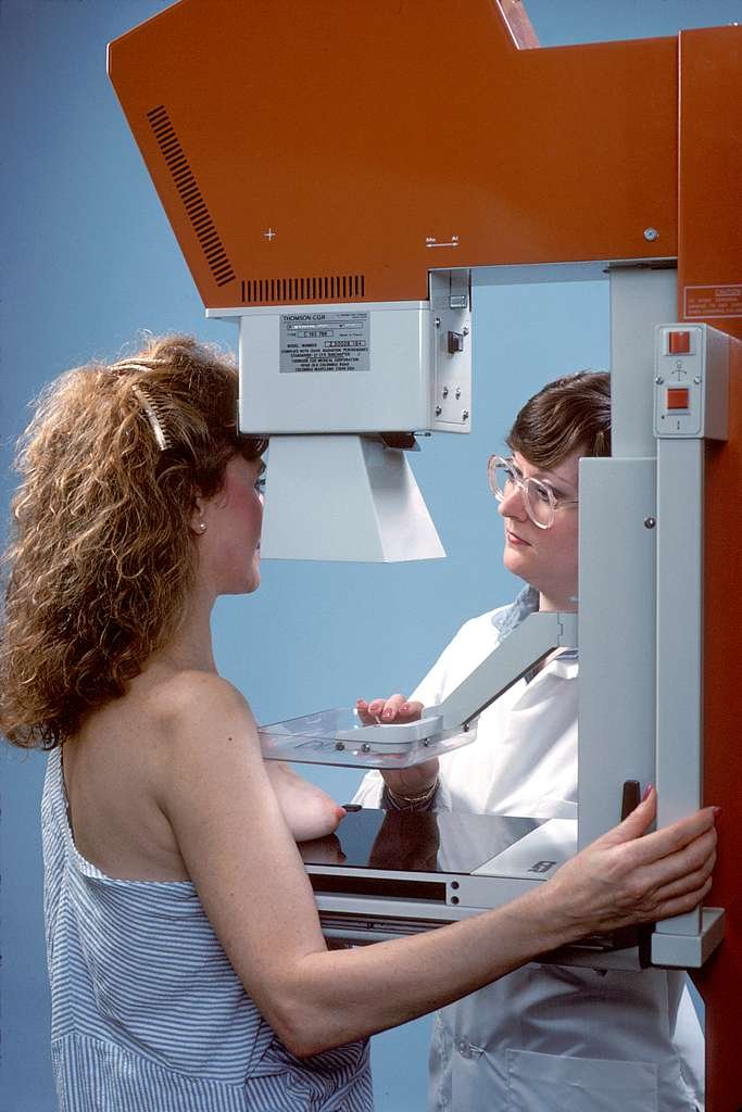 mammography 1 f1cad5 1024 El Mundo Resonancia Magnética